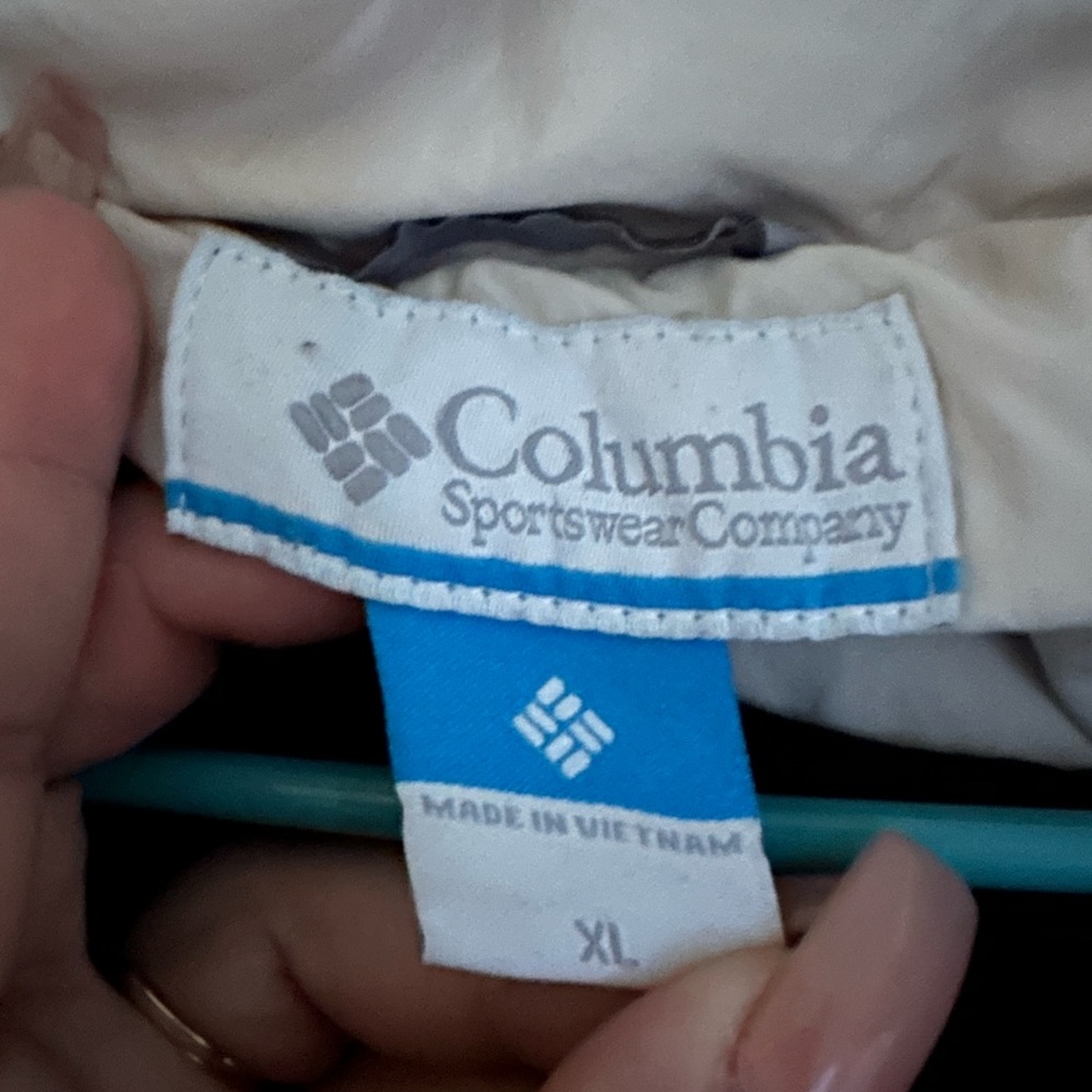 Columbia Sportswear Cream Jacket